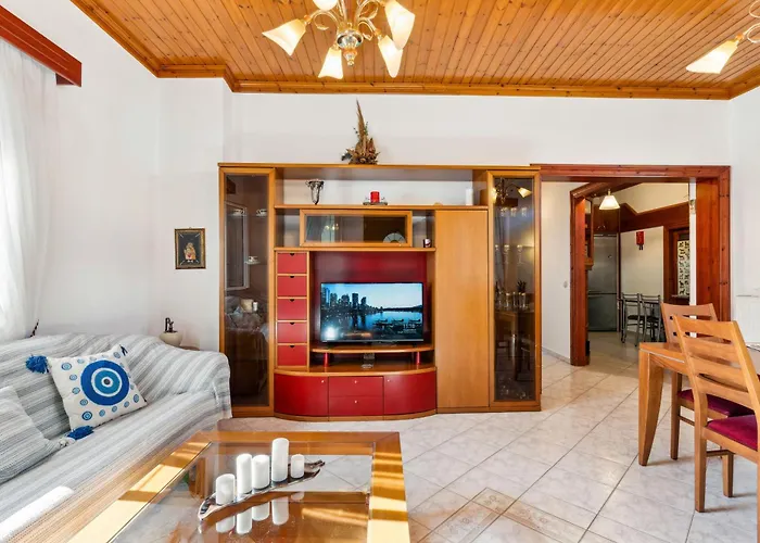 Verani Parking Balcony Playground * Σύβρος